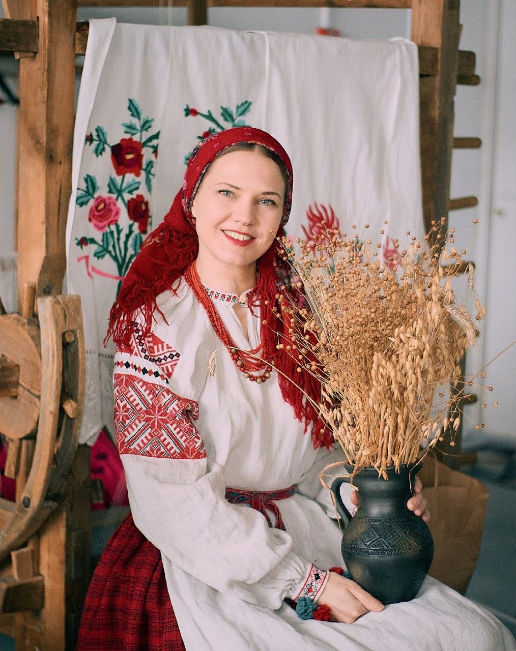 Women in Slavic costumes in Sao Gonçalo