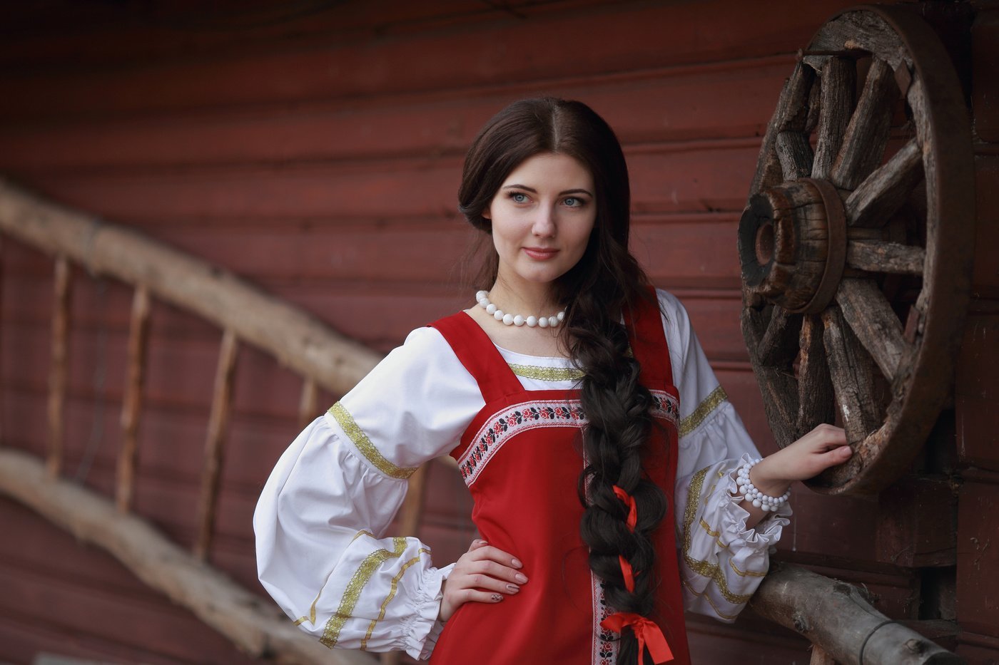Girls in Slavic costumes in Sao Gonçalo