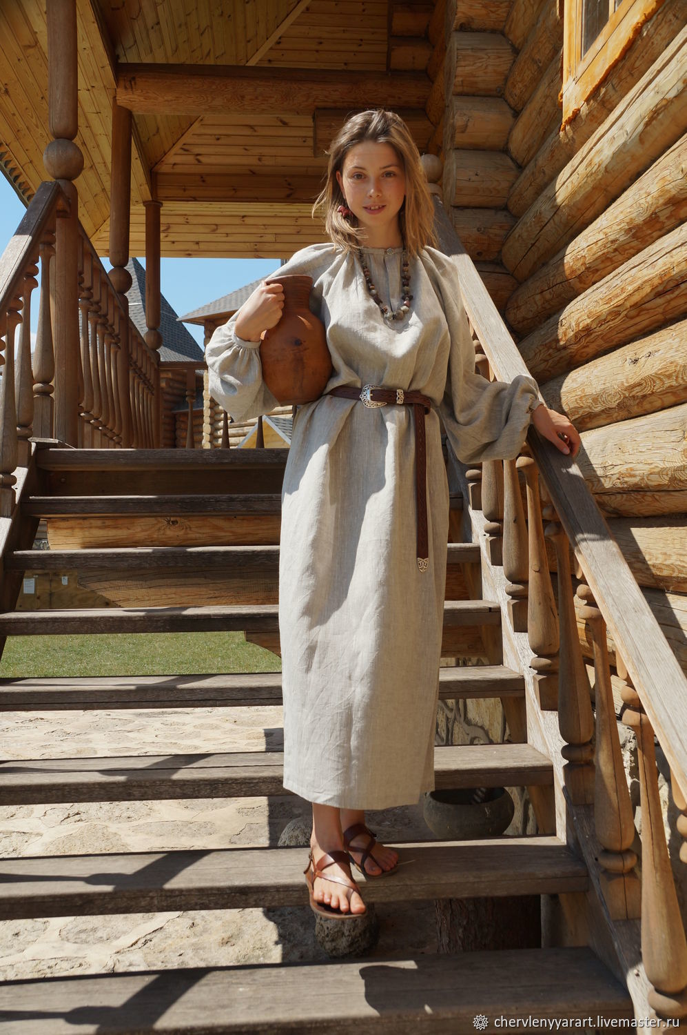 Girls in Slavic costumes in Sao Gonçalo