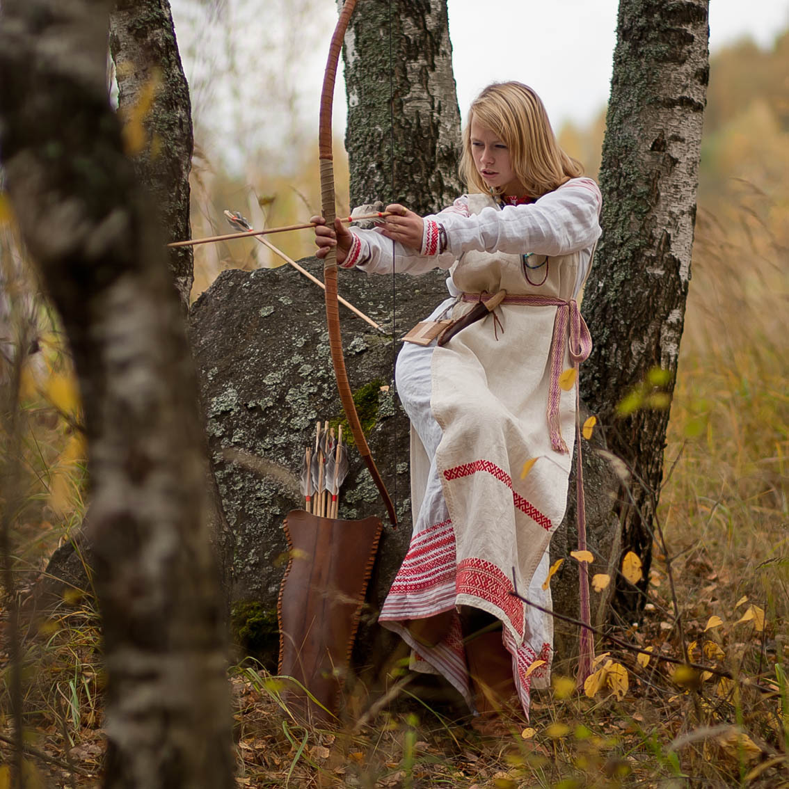 Sexy photo Girls in Slavic costumes in Sao Gonçalo