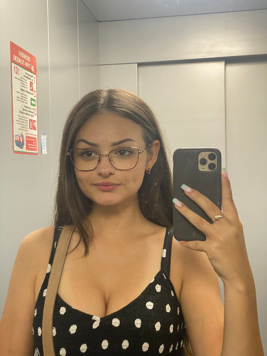 Sexy model Stacy in Sao Gonçalo