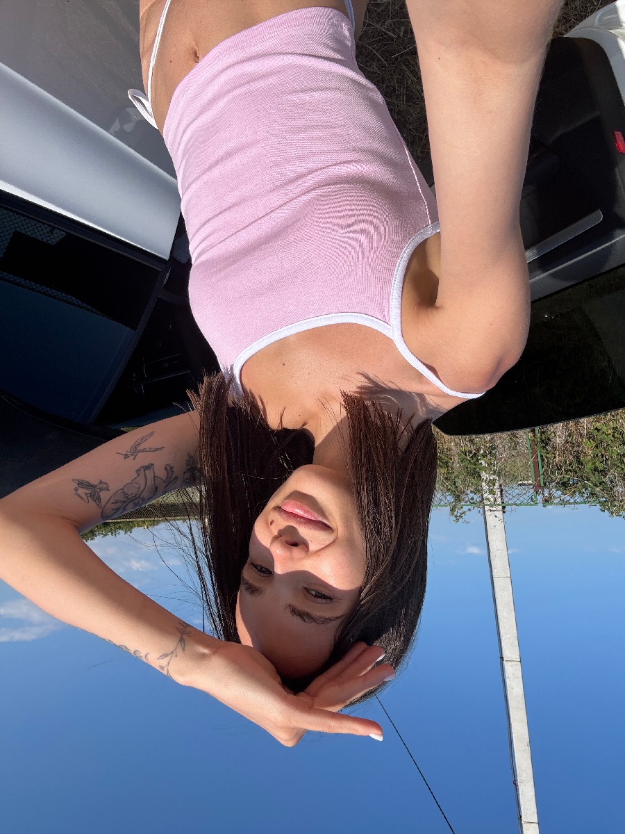 Sexy model Tina in Sao Gonçalo